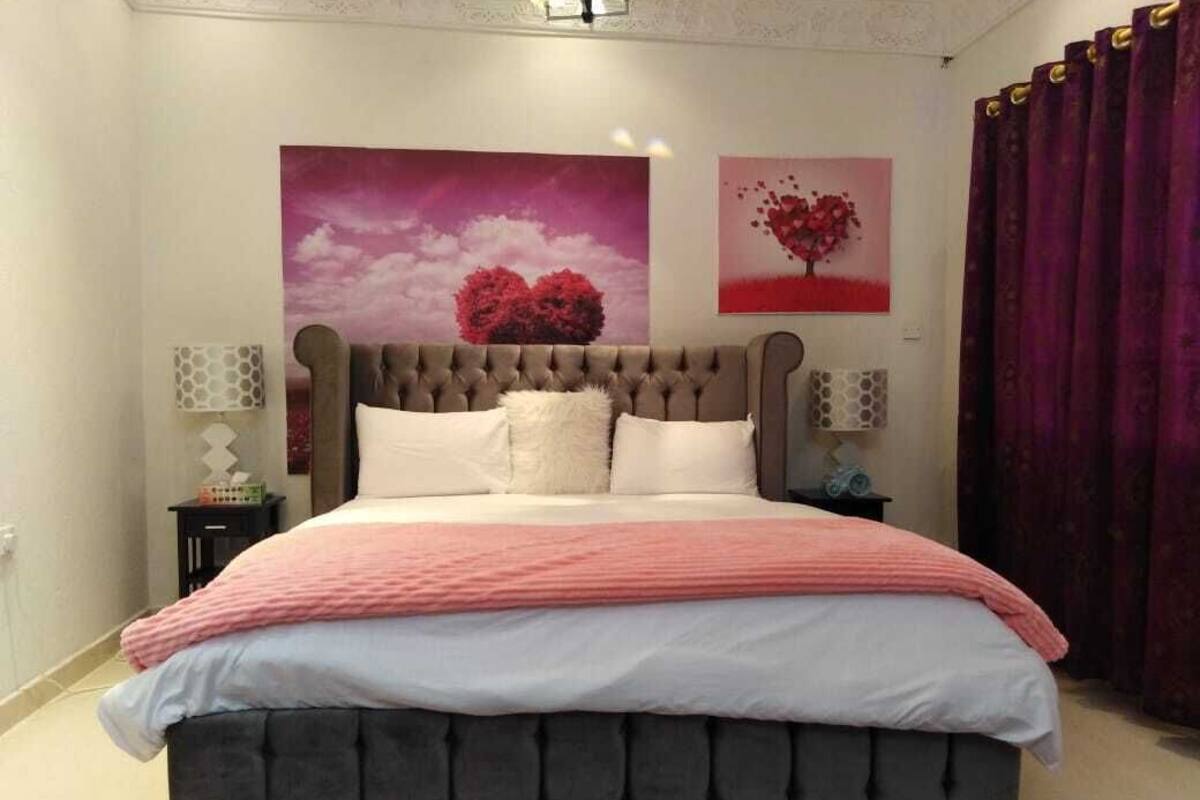 Soundproofing, iron/ironing board, free WiFi, bed sheets