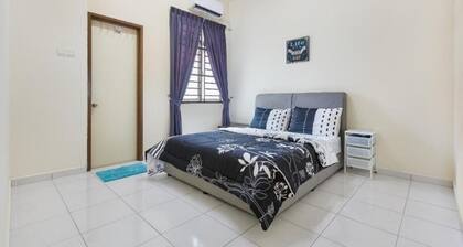 Taman Mutiara Rini by Amfiz Empire