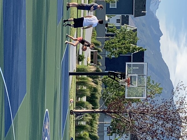 Sport court