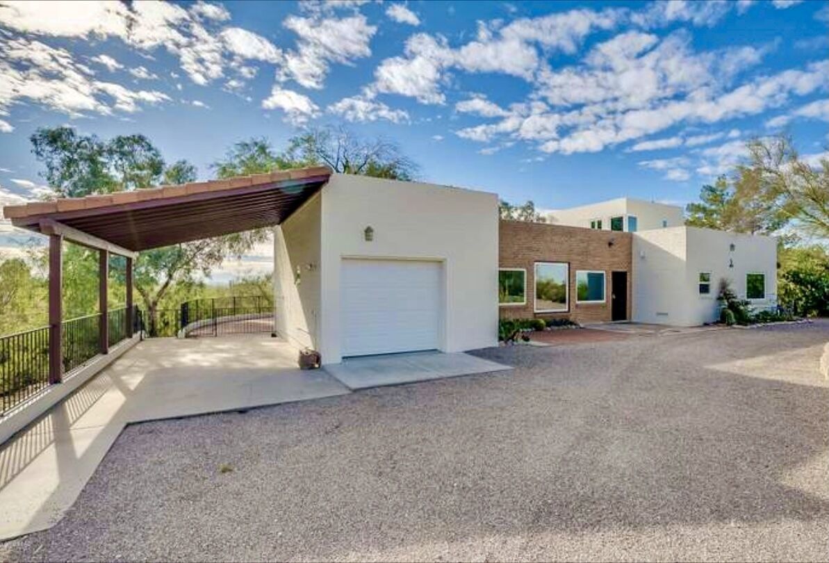  Foothills Luxury Private Estate with a view