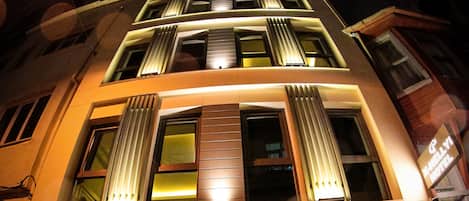 Front of property - evening/night