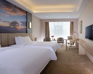 Deluxe Twin Room, Non Smoking | Blackout curtains, free WiFi, bed sheets