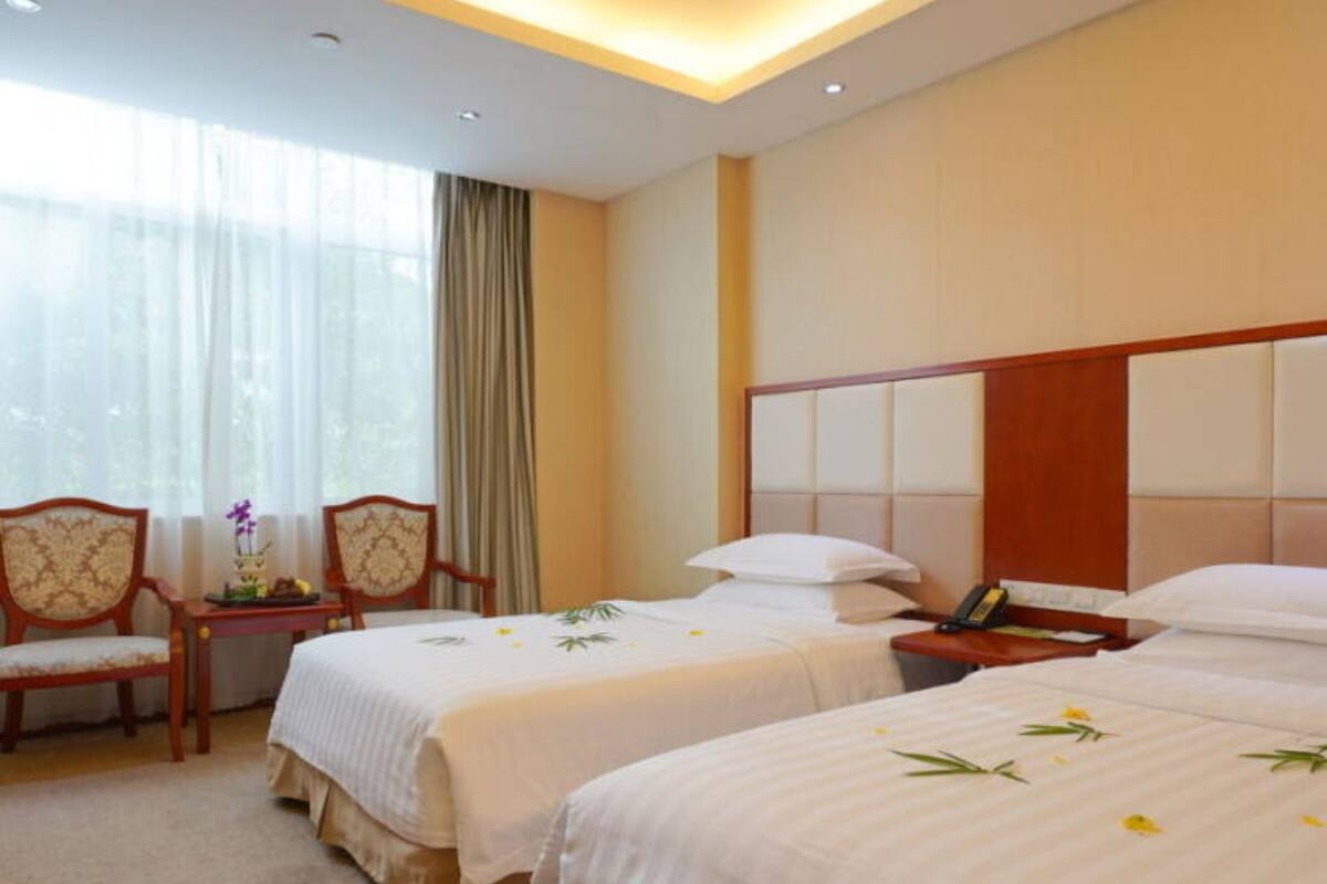 1 bedroom, desk, free WiFi