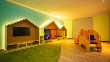 Children’s play area – indoor