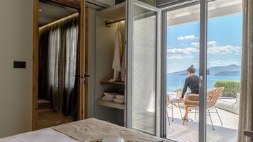 1 bedroom, iron/ironing board, travel cot, free WiFi