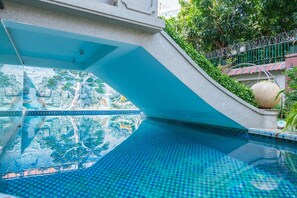 Piscina externa