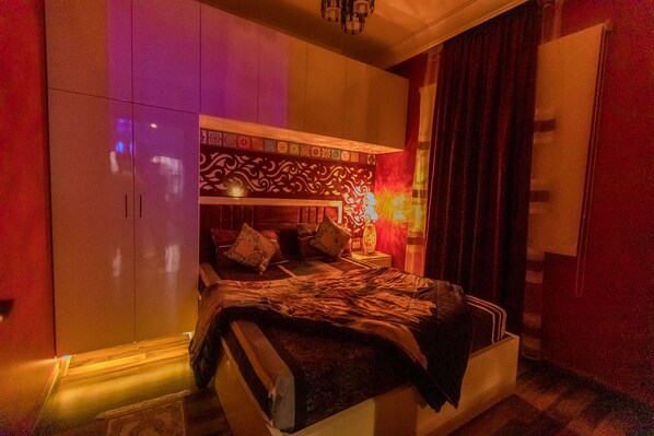 Studio, Meerblick | Schallisolierte Zimmer, Bügeleisen/Bügelbrett, WLAN