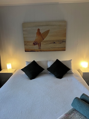2 bedrooms, iron/ironing board, travel crib, free WiFi