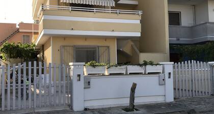 Torre San Giovanni Haus 100 Meter vom Meer entfernt