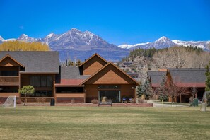 Exterior - Tubing Promo! A/C!  Townhome next to River, Yamaguchi Park, & Downtown Fun! (Pagosa Springs)