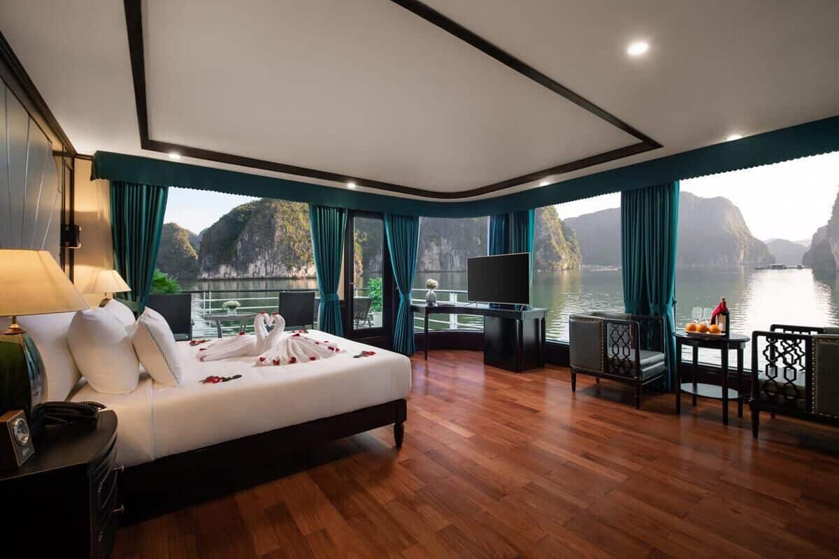 Suite Exécutive, balcon | 1 chambre, minibar, coffres-forts dans les chambres, bureau