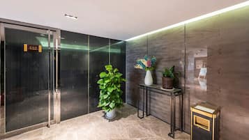 تفاصيل الفندق من الداخل