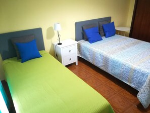 2 bedrooms, WiFi, bed sheets