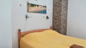 Studio (3) | Skrivebord, wi-fi (inkludert) og sengetøy