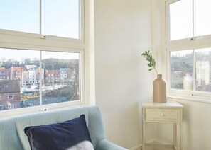 Luxury-Haus | Wohnbereich | Flachbildfernseher