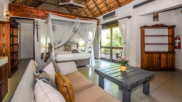 Deluxe Double Room | 2 bedrooms, desk, iron/ironing board, free WiFi