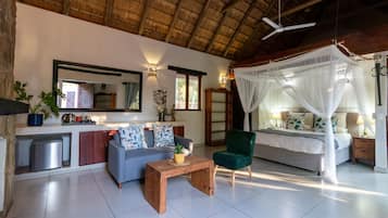 Deluxe Double Room | 2 bedrooms, desk, iron/ironing board, free WiFi