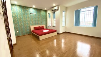 Standard Villa | 4 bedrooms, individually decorated, individually furnished, desk