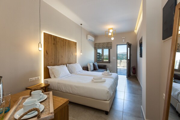 Apartment (Daphne) | Individuell dekoriert, schallisolierte Zimmer, Bügeleisen/Bügelbrett