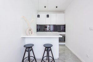 Appartement, 1 chambre, vue piscine | Cuisine privée