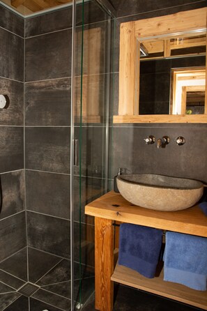 Chalet | Bathroom