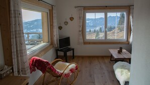Chalet | Living area | Heated floors