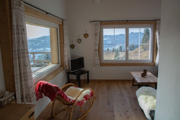 Chalet | Living area