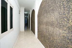 Lorong