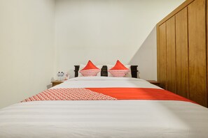 Suíte luxo | Escrivaninha, Wi-Fi de cortesia, roupa de cama