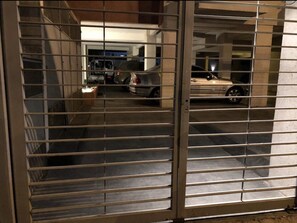 Self parking (ARS 500 per night) - La Martina 2 (Haedo)