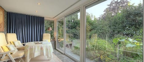 Comfort Apartment, Garden View | Terrace/patio