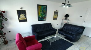 Living area - Apartments Velickovic (Soko Banja)