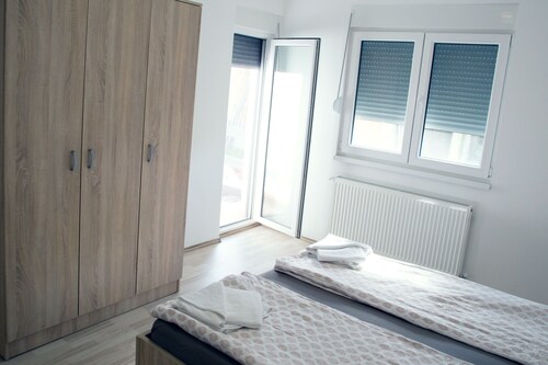 Apartments Velickovic