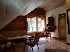 Living room - Rødseter Inn (Sogndal)