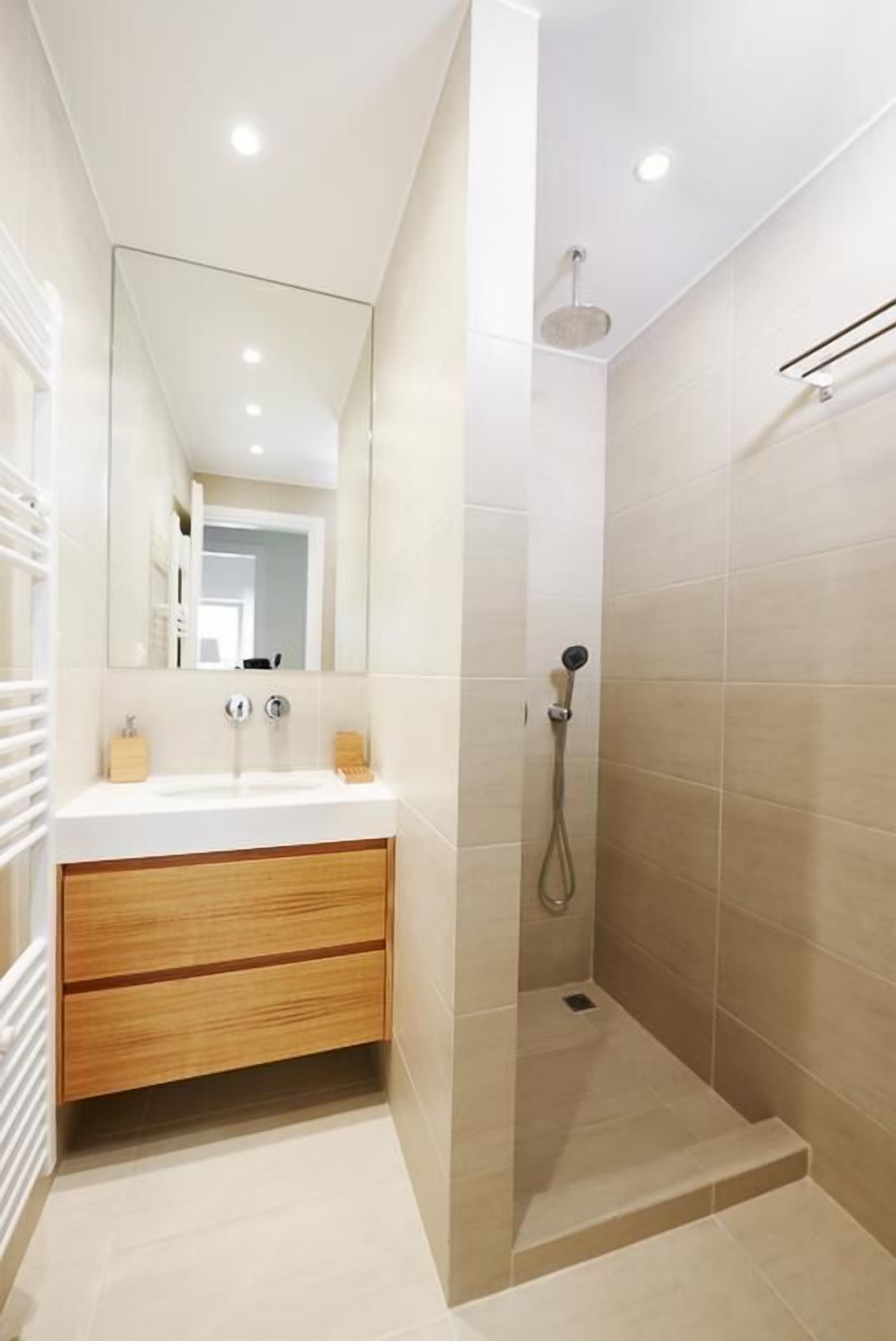 Apartment, 3 Bedrooms | Bathroom