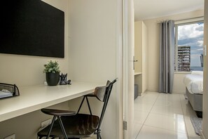 Deluxe-Apartment, 1 Schlafzimmer | Fernseher