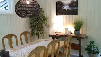 Cabaña panorámica (Hytte 8) | Servicio de comidas en la habitación