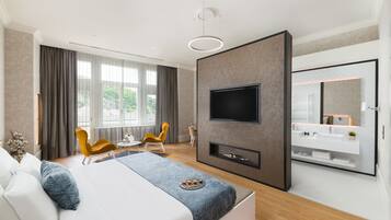 Premium bedding, minibar, in-room safe, individually furnished