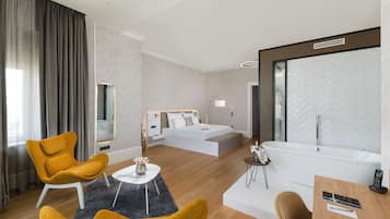 Governor Suite with Danube view | Hochwertige Bettwaren, Minibar, Zimmersafe, individuell eingerichtet