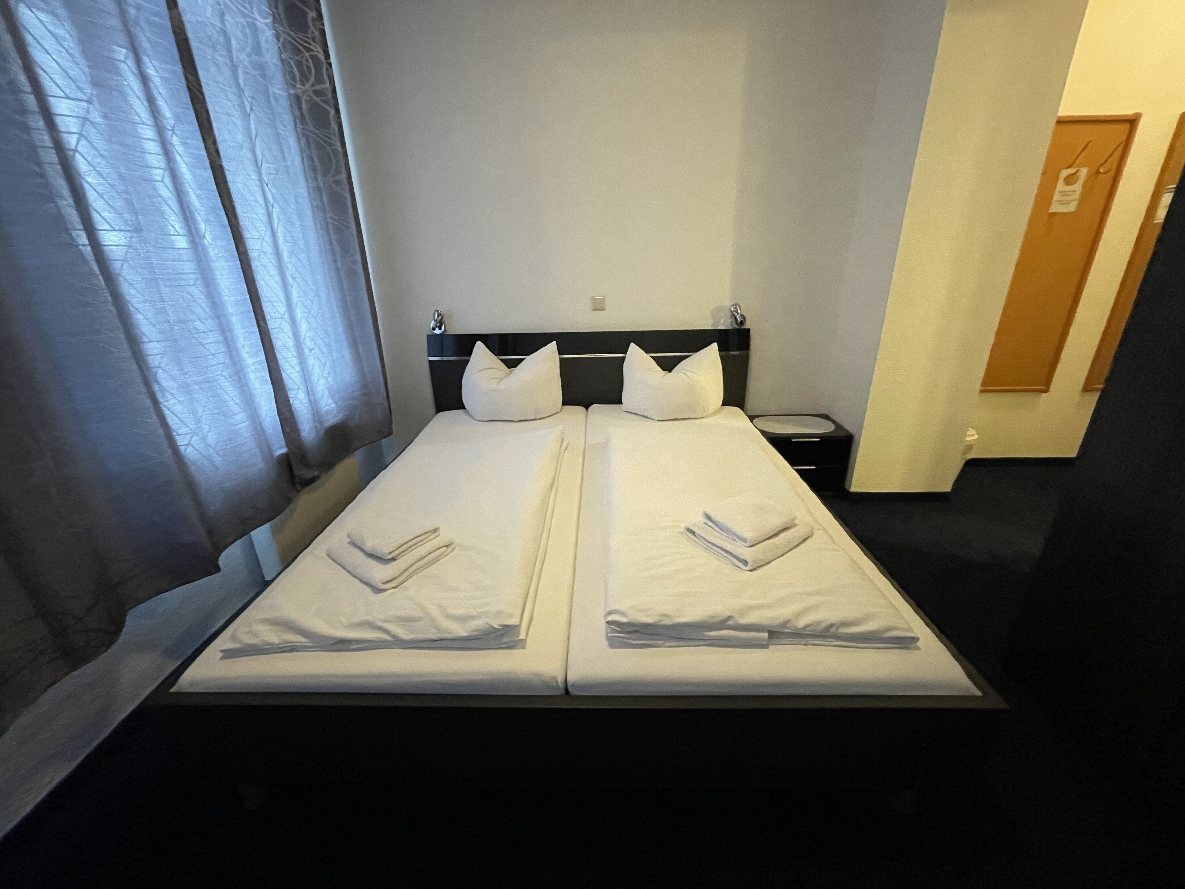 design room | 1 bedroom, free wifi, bed sheets