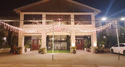 Hotel Grand Arena
