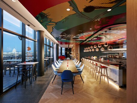citizenM Washington DC Capitol - Image 24