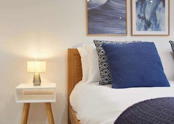 3 habitaciones, tabla de planchar con plancha y wifi gratis 