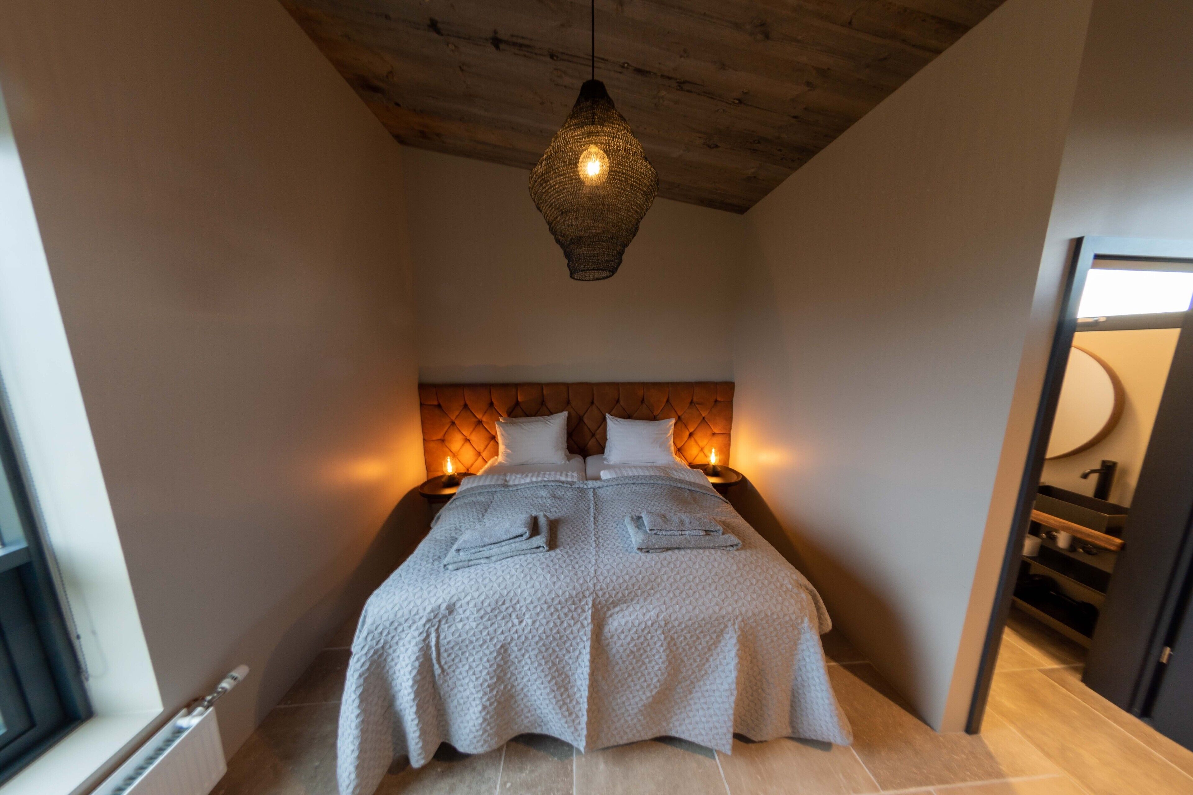 Cabin, 3 Bedrooms | 3 bedrooms, free WiFi, bed sheets