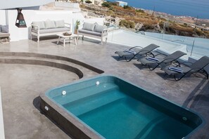 Private pool - The Grand Cave House (Santorini)