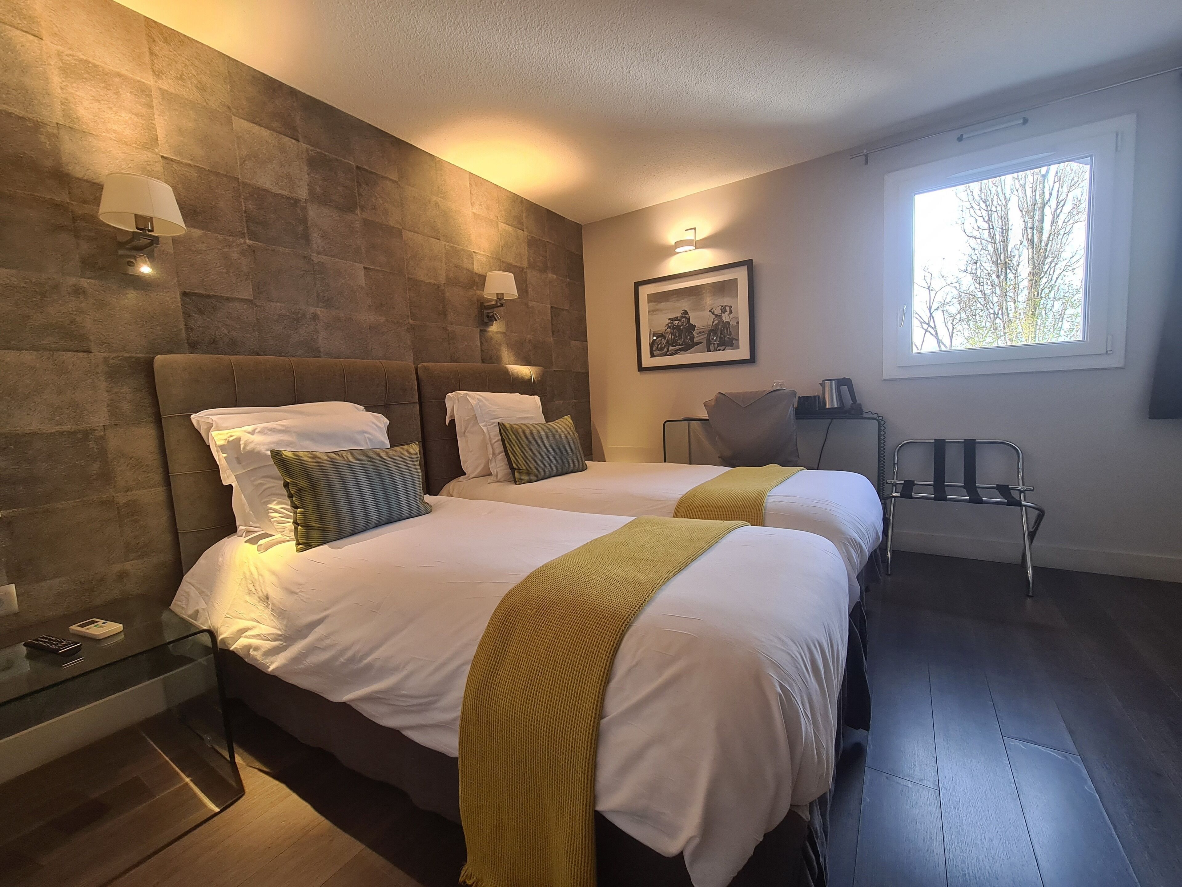 Premium bedding, pillowtop beds, in-room safe, individually decorated