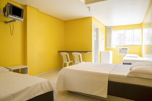 Family Room - Hotel Malibu Candeias (Candeias)