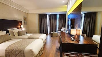 Deluxe Double or Twin Room | Egyptian cotton sheets, premium bedding, Select Comfort beds, minibar