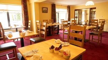 Frokostbuffé er inkludert hver dag