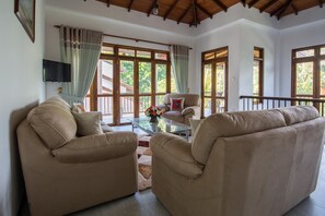 Unclassified image, 2 of 39, button - Liyansa villa (Kandy)